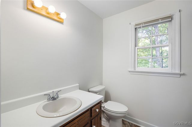 13917 Barnes Spring Rd, Midlothian, VA 23112