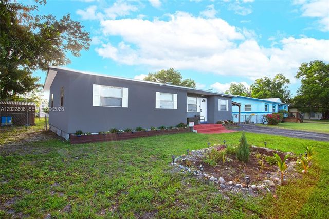 2501 NW 30th Way, Fort Lauderdale, FL 33311