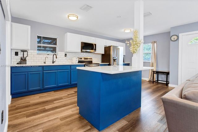 2501 NW 30th Way, Fort Lauderdale, FL 33311