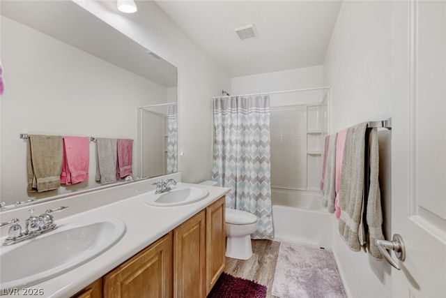 1046 White Willow Court, Henderson, NV 89002