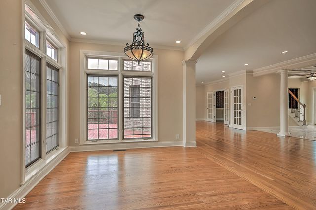 121 Quail Heights Court, Kingsport, TN 37663