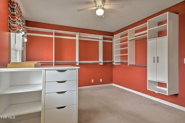 121 Quail Heights Court, Kingsport, TN 37663