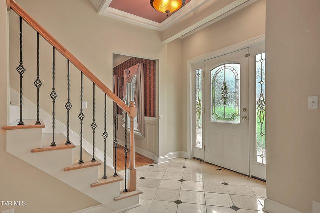 121 Quail Heights Court, Kingsport, TN 37663