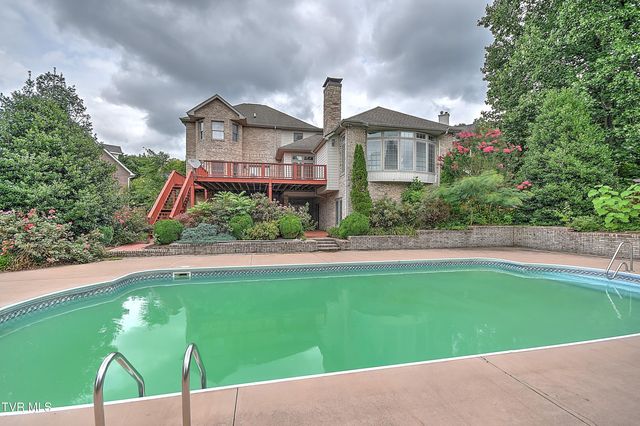 121 Quail Heights Court, Kingsport, TN 37663