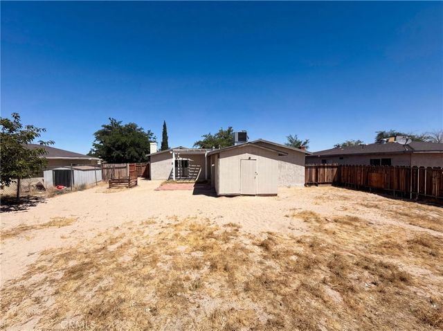 15929 La Verida, Victorville, CA 92395