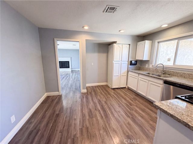 15929 La Verida, Victorville, CA 92395