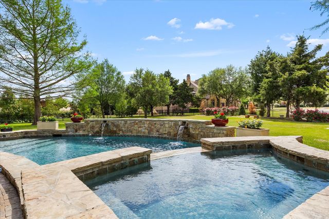 401 Wyndemere Boulevard, Heath, TX 75032