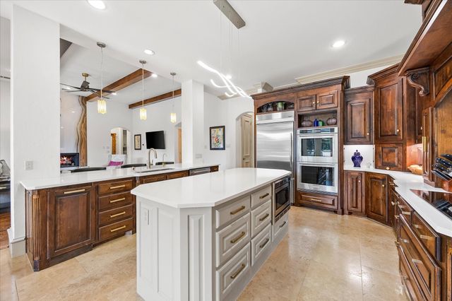 401 Wyndemere Boulevard, Heath, TX 75032