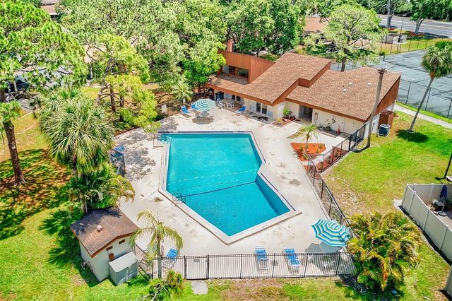 2064 SUNSET POINT ROAD 73, Clearwater, FL 33765
