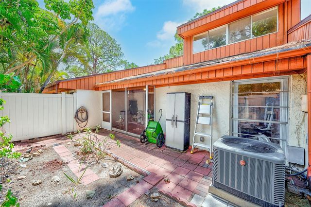 2064 SUNSET POINT ROAD 73, Clearwater, FL 33765