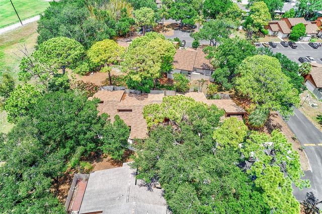 2064 SUNSET POINT ROAD 73, Clearwater, FL 33765