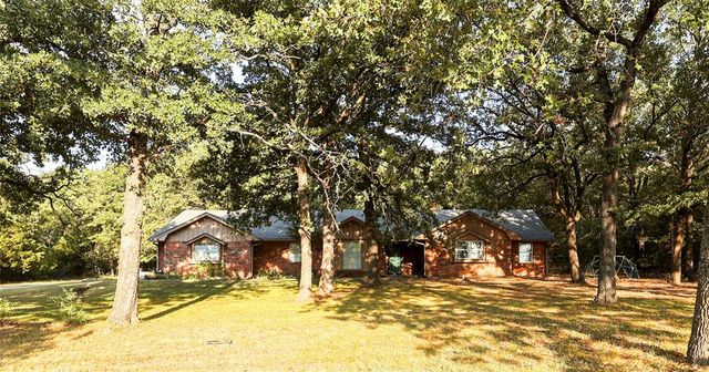 507 Whispering Oaks, Tecumseh, OK 74873