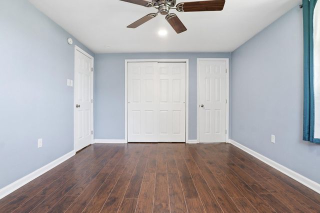 3185 LEHR DR, York, PA 17404