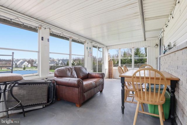 3185 LEHR DR, York, PA 17404