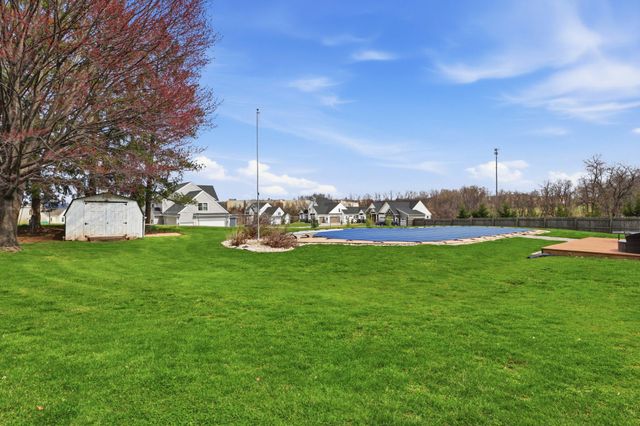 3185 LEHR DR, York, PA 17404