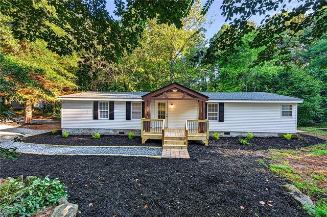 100 Salisbury Road, Dahlonega, GA 30533