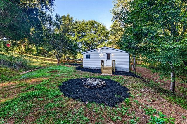 100 Salisbury Road, Dahlonega, GA 30533