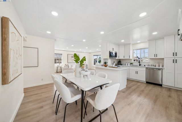 5673 Turban Ct, Fremont, CA 94538