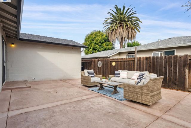 5673 Turban Ct, Fremont, CA 94538