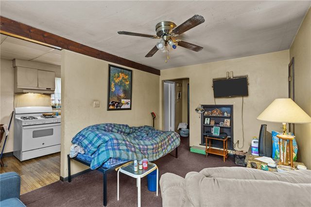 2309-2311 Highland Avenue, Mckeesport, PA 15132