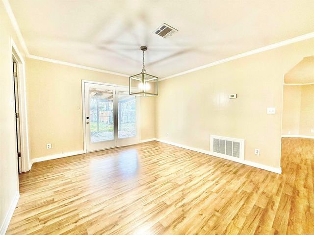 1700 S Tennessee Street, Crossett, AR 71635