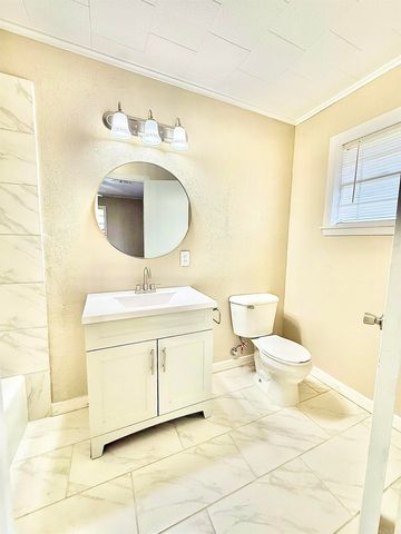 1700 S Tennessee Street, Crossett, AR 71635