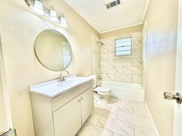 1700 S Tennessee Street, Crossett, AR 71635