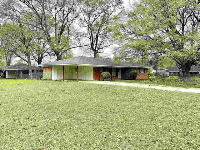 1700 S Tennessee Street, Crossett, AR 71635