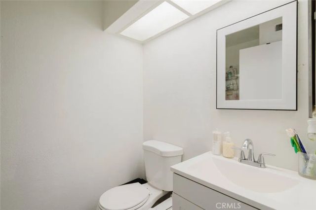 14345 Foothill Boulevard 107, Sylmar, CA 91342