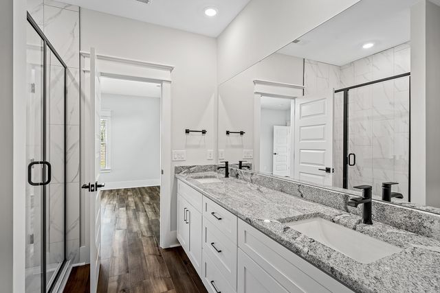 608 Silver Trace, White House, TN 37188