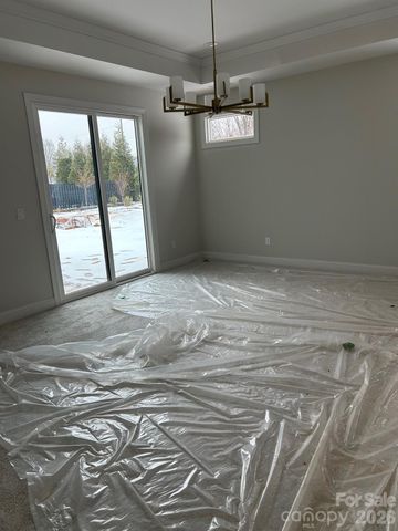 3015 Five Creek Road, Charlotte, NC 28213