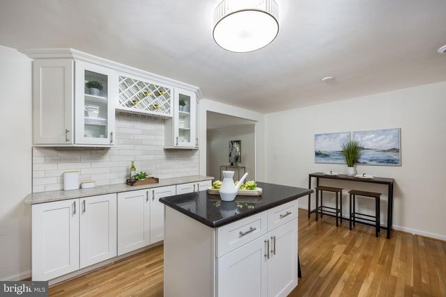 6528 WINDHAM AVE, Alexandria, VA 22315
