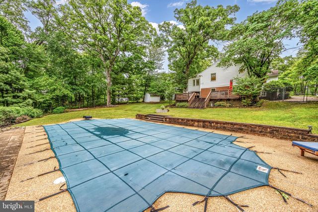 6528 WINDHAM AVE, Alexandria, VA 22315