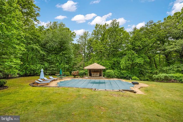 6528 WINDHAM AVE, Alexandria, VA 22315