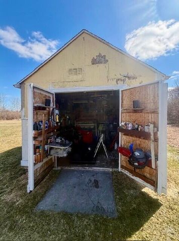 6524 N 96th Avenue, Hart, MI 49420