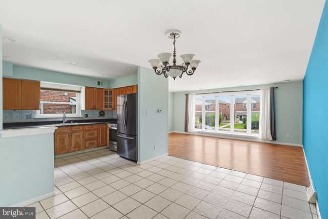2217 HOFFNAGLE ST, Philadelphia, PA 19152