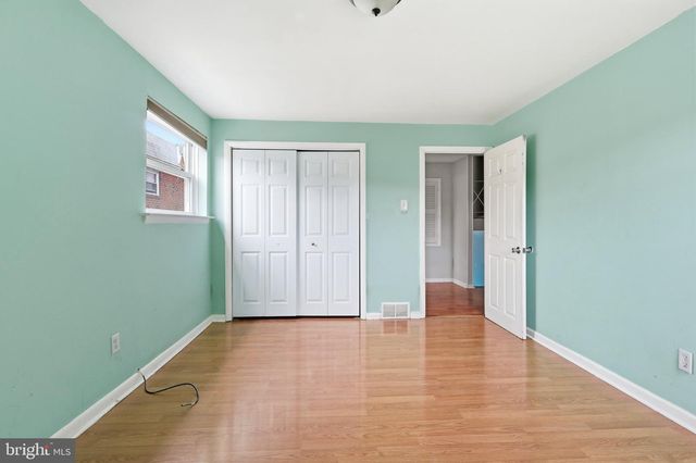 2217 HOFFNAGLE ST, Philadelphia, PA 19152