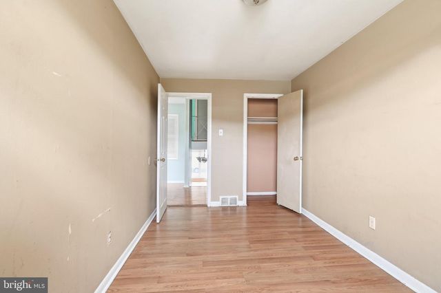 2217 HOFFNAGLE ST, Philadelphia, PA 19152