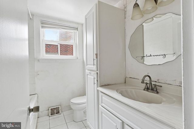 2217 HOFFNAGLE ST, Philadelphia, PA 19152