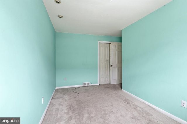 2217 HOFFNAGLE ST, Philadelphia, PA 19152