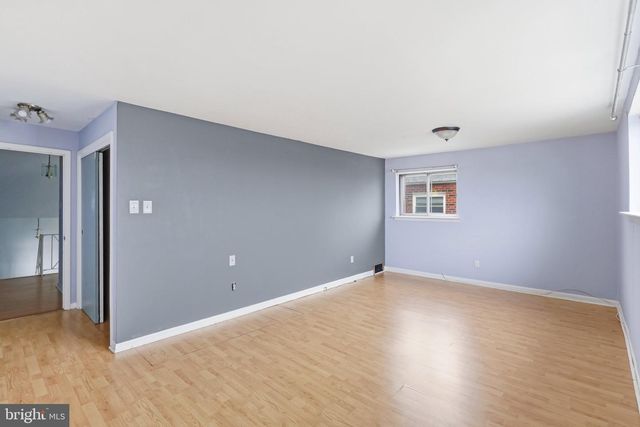 2217 HOFFNAGLE ST, Philadelphia, PA 19152
