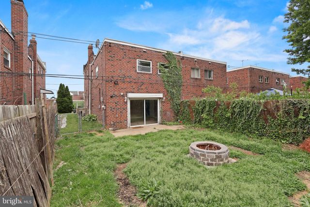 2217 HOFFNAGLE ST, Philadelphia, PA 19152