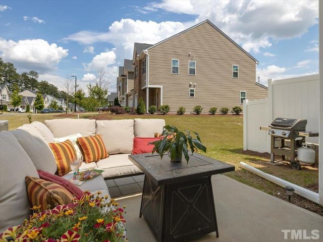 226 Zante Currant Road, Durham, NC 27703