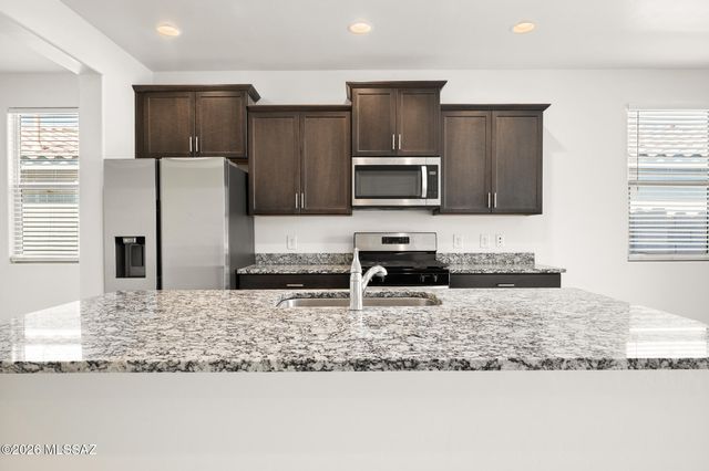 6691 E Camino Estarna, Tucson, AZ 85756