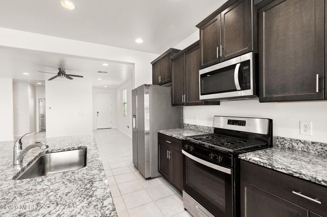 6691 E Camino Estarna, Tucson, AZ 85756