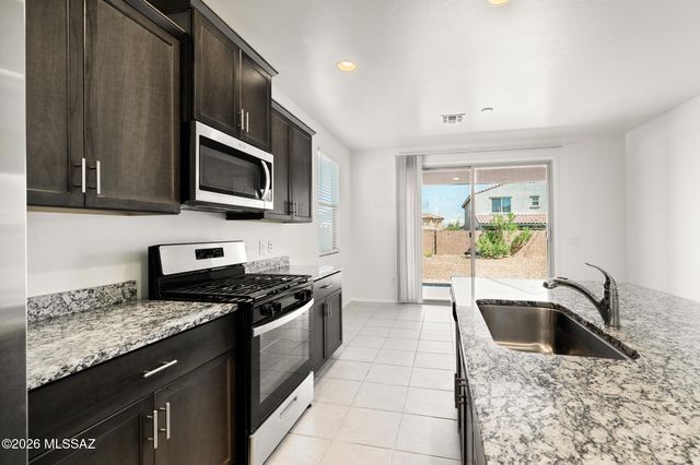 6691 E Camino Estarna, Tucson, AZ 85756