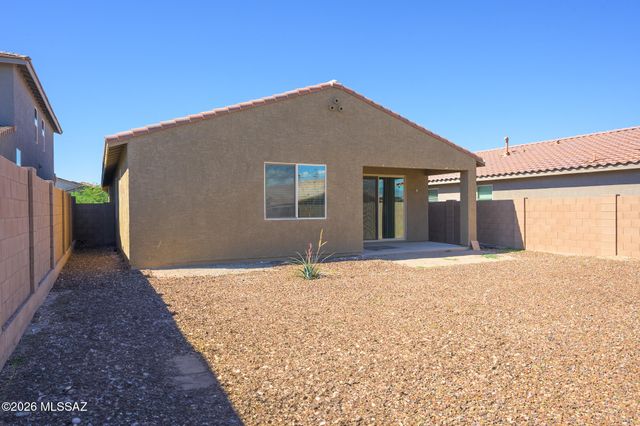 6691 E Camino Estarna, Tucson, AZ 85756