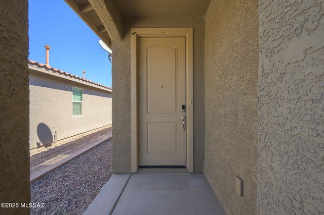 6691 E Camino Estarna, Tucson, AZ 85756