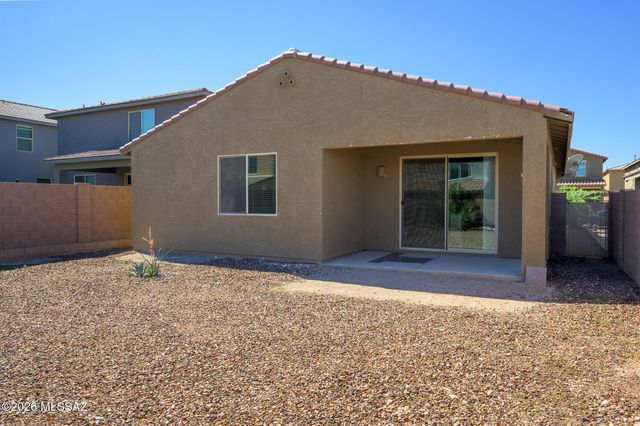 6691 E Camino Estarna, Tucson, AZ 85756