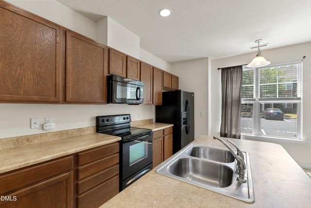 6617 Clarksburg Place, Raleigh, NC 27616